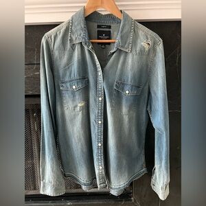 American Eagle Outfitters Faded Blue Distressed Denim Shirt Women’s XL